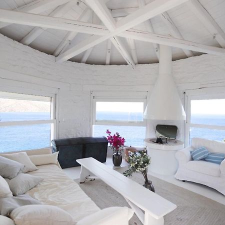 Villa Aiolos: Above The Sea, Within Agios Nikolaos Exteriör bild