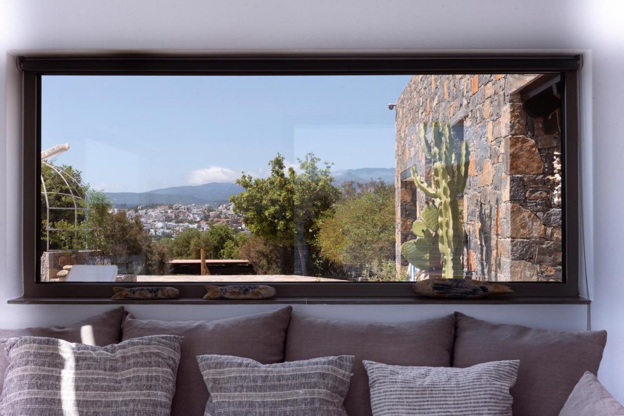 Villa Aiolos: Above The Sea, Within Agios Nikolaos Exteriör bild