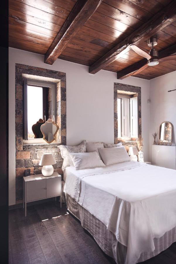 Villa Aiolos: Above The Sea, Within Agios Nikolaos Exteriör bild