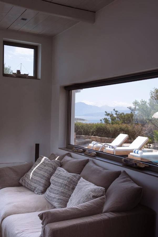Villa Aiolos: Above The Sea, Within Agios Nikolaos Exteriör bild