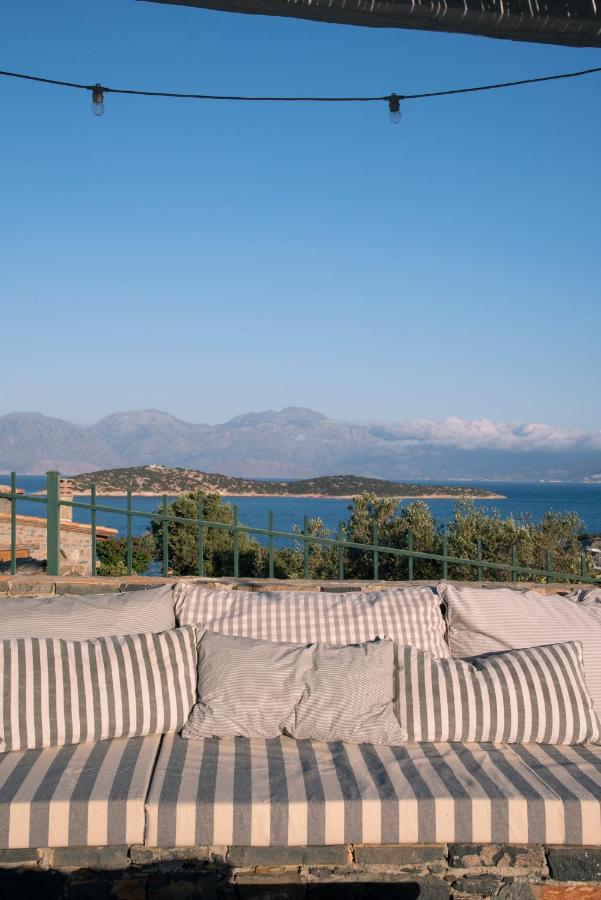 Villa Aiolos: Above The Sea, Within Agios Nikolaos Exteriör bild