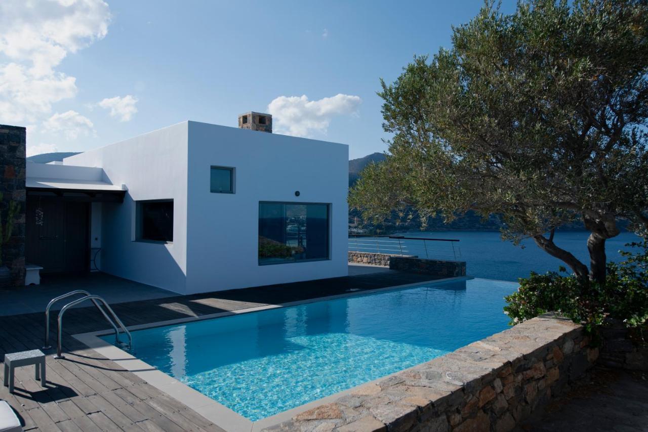 Villa Aiolos: Above The Sea, Within Agios Nikolaos Exteriör bild