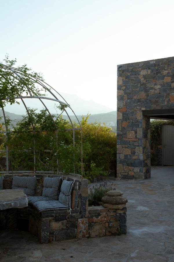 Villa Aiolos: Above The Sea, Within Agios Nikolaos Exteriör bild